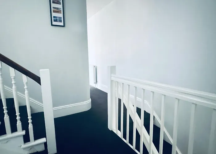 Seaview Loft Apartment Whitley Bay Free Onsite Parking