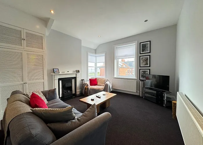 Seaview Loft Apartment Whitley Bay Free Onsite Parking